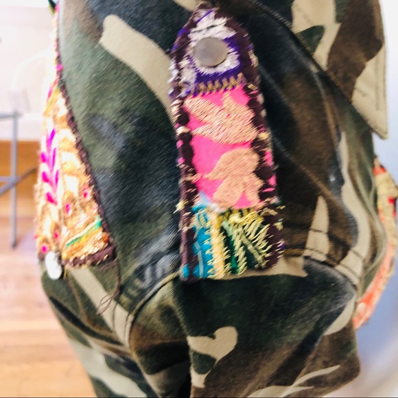 🎉HP🎉Beautiful Stories Embellished Camo Jacket, Sz XS - Picture 5 of 14